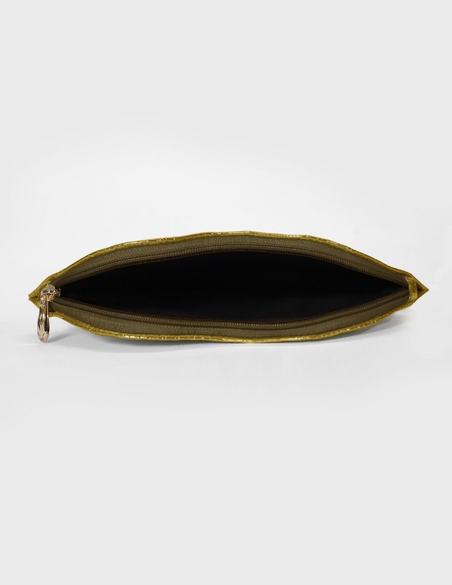 Textured Golden Lips Shaped Metallic Makeup Pouch | Modern Myth