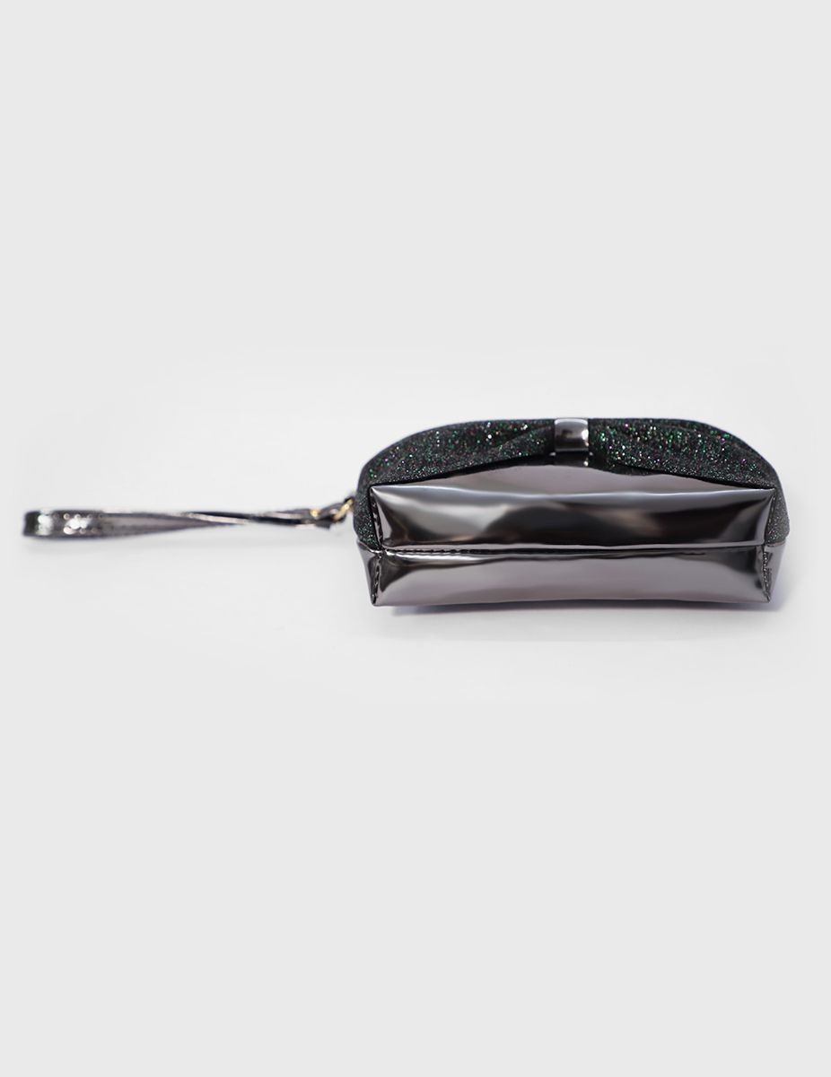 Bow Down to Bling! Cosmetics Makeup Pouch | Modern Myth